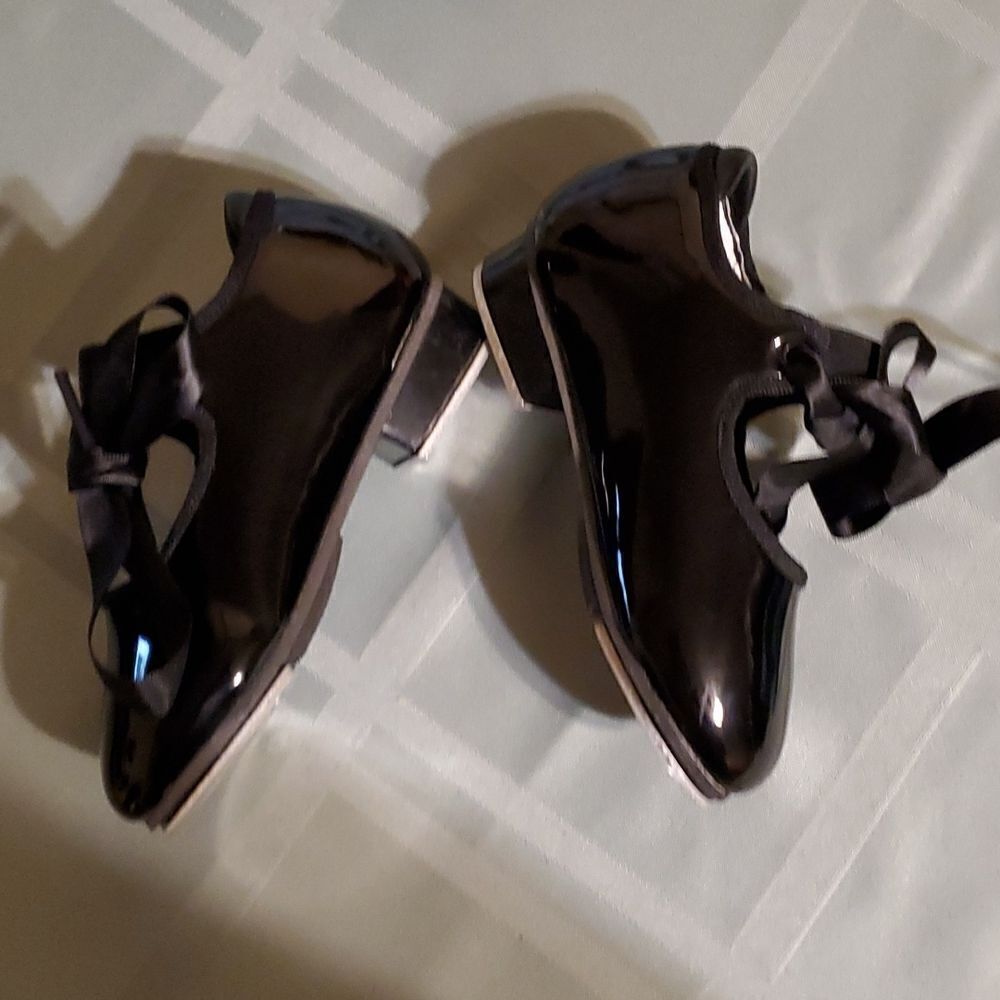 REVOLUTION TAP SHOES us9.5 - Picture 2 of 6